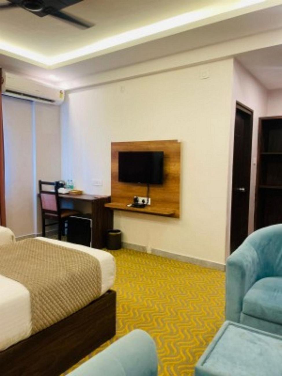 Vovo Hotels Yelahanka Eksteriør billede